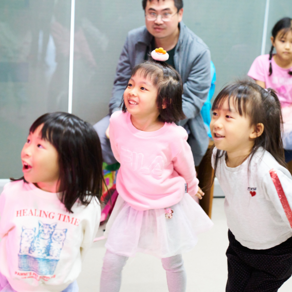 油街實現同樂日活動照片