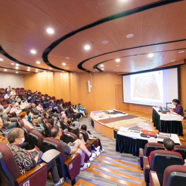 「三城記──明清時期的粵港澳灣區與絲綢外銷」展覽講座:千絲萬語活動照片